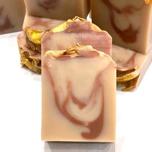 Amber fragrance handmade soap ( set of 5 )